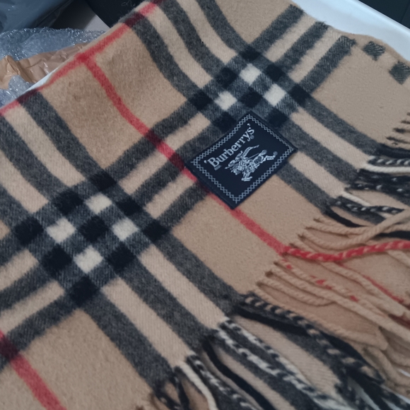 Burberrys Nova Check Wool Shawl Blanket Scarf Wrap ✨ - Picture 8 of 9
